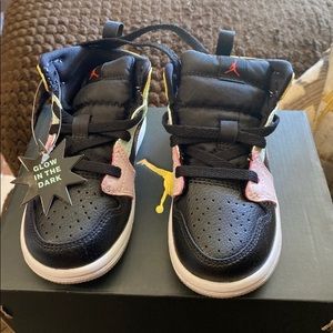 Brand new shoes. Never worn